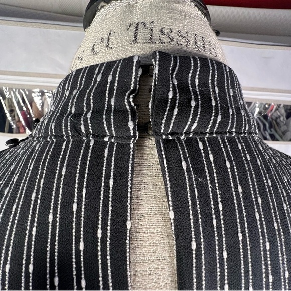 ASTR The Label Jolene Dress Black Striped Faux-Wrap Mini Shift Size XS - Picture 6 of 9